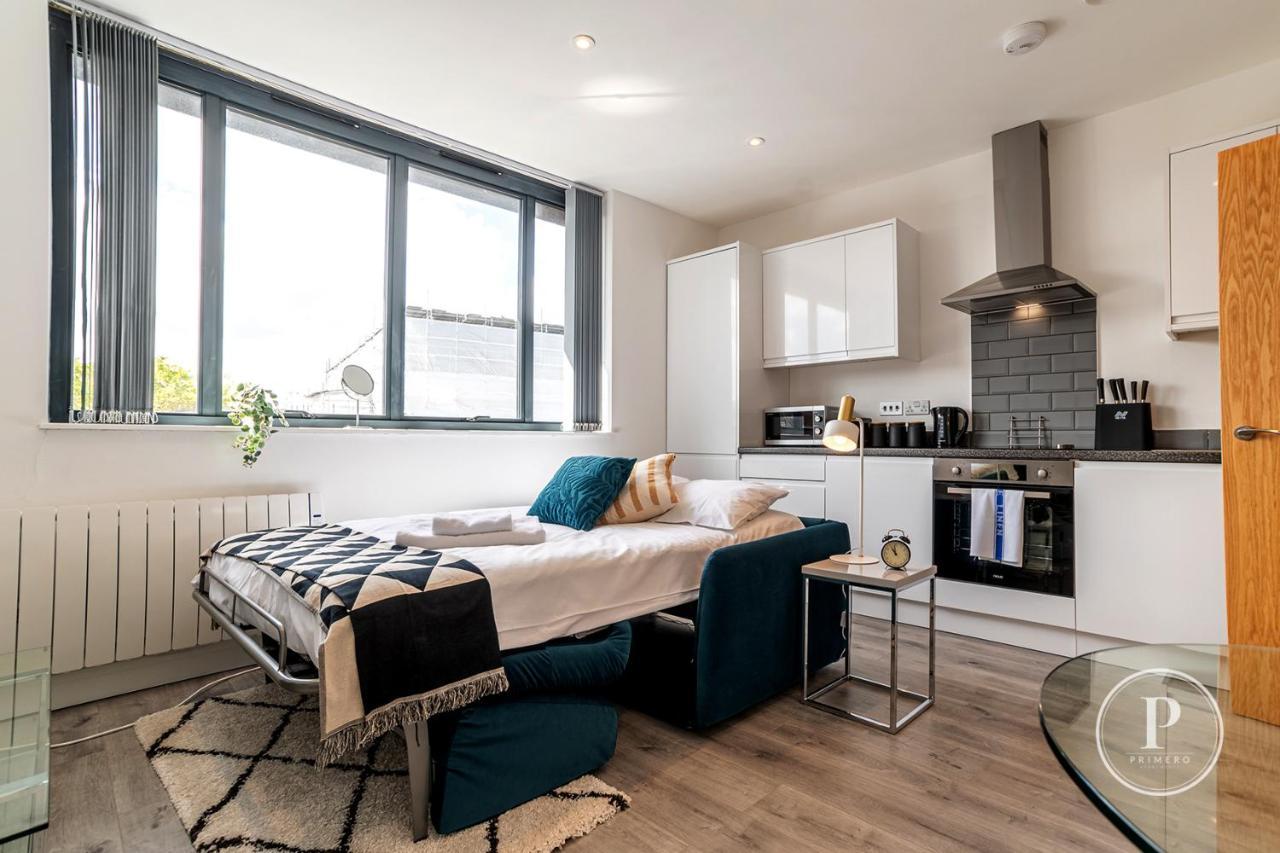 Copenhagen Court Apartments Basingstoke Exterior photo